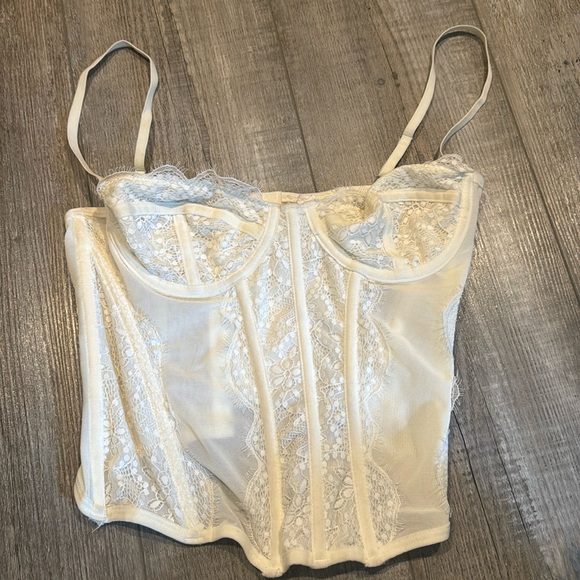 Urban Outfitters Tops - Urban Outfitters- Out From Under Modern Love Corset. Ivory.